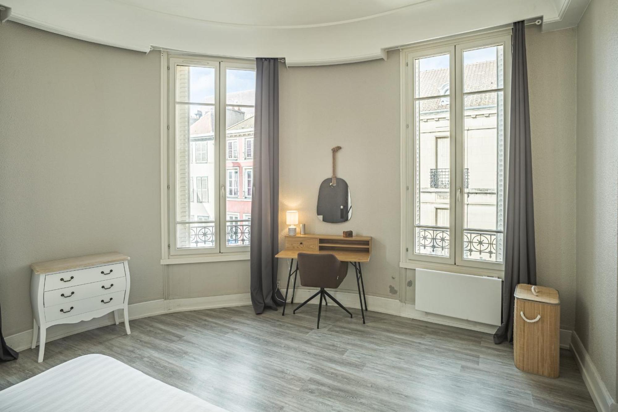 Zola Home - Votre Elegante Echappee Au Coeur De Troyes Exteriör bild