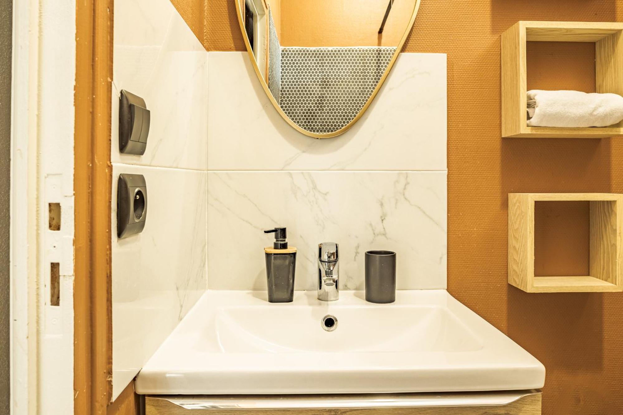 Zola Home - Votre Elegante Echappee Au Coeur De Troyes Exteriör bild